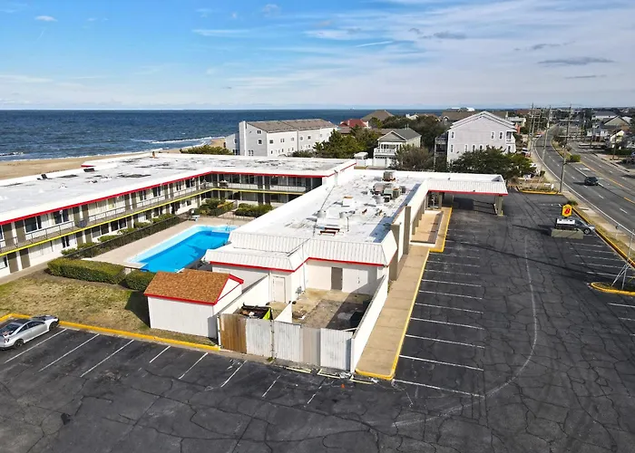 Casa Del Mar Hotel